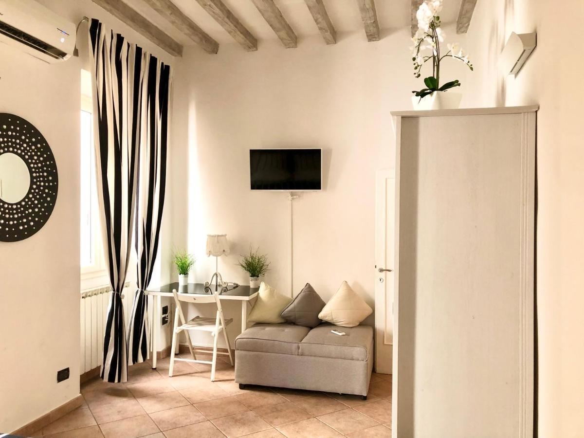 Santa Croce Garden Apartment Firenze Bagian luar foto