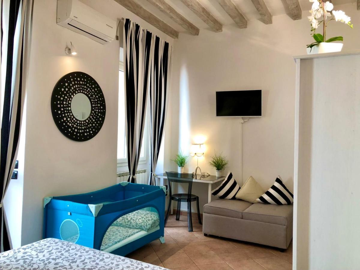 Santa Croce Garden Apartment Firenze Bagian luar foto